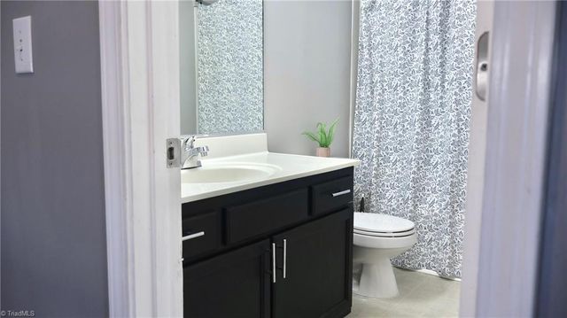3700 Heather View Lane, Winston-salem, NC 27127