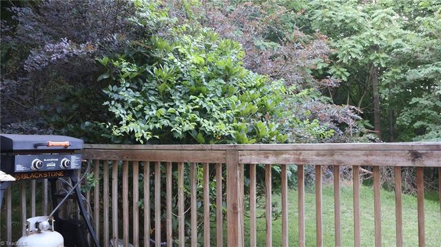 3700 Heather View Lane, Winston-salem, NC 27127