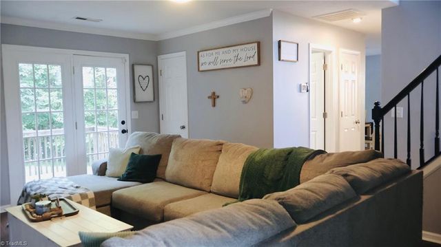 3700 Heather View Lane, Winston-salem, NC 27127