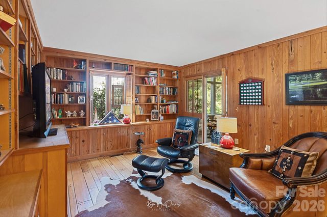 133 Towhee Lane, Tryon, NC 28782