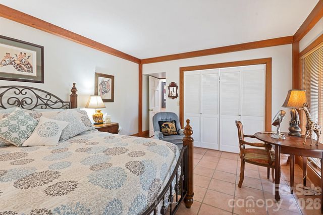 133 Towhee Lane, Tryon, NC 28782