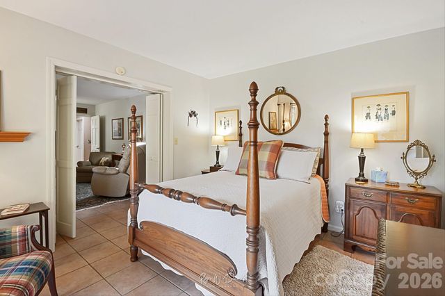 133 Towhee Lane, Tryon, NC 28782