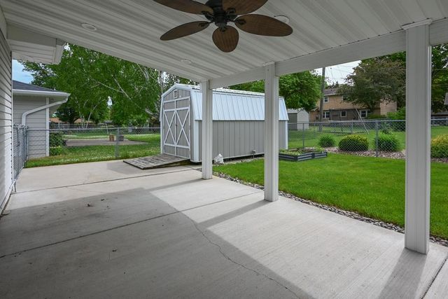 318 WESTPLAIN DRIVE, Green Bay, WI 54303