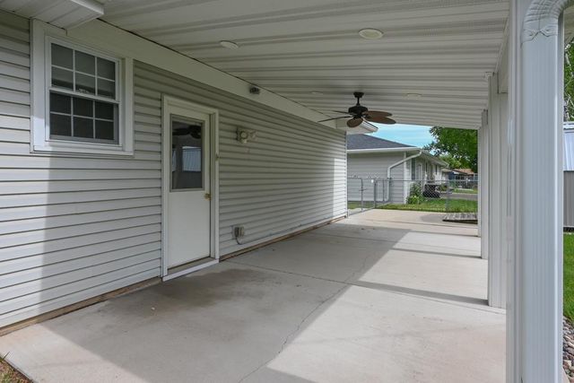 318 WESTPLAIN DRIVE, Green Bay, WI 54303