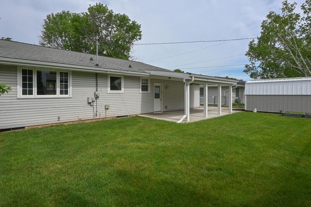 318 WESTPLAIN DRIVE, Green Bay, WI 54303