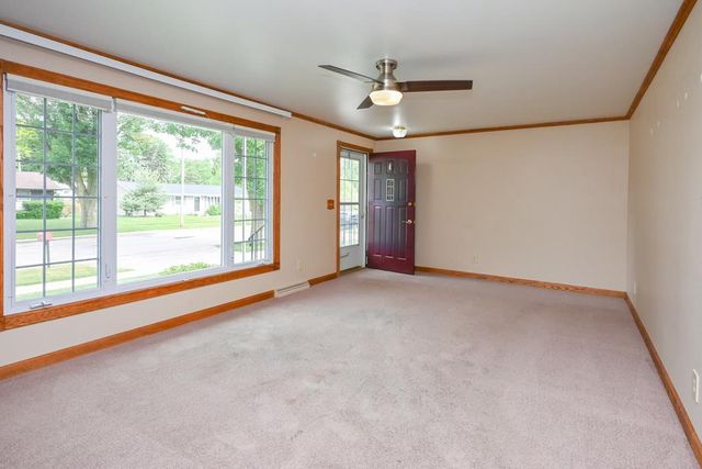 318 WESTPLAIN DRIVE, Green Bay, WI 54303