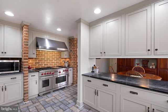 185 RIVERSIDE DR, Elkton, MD 21921