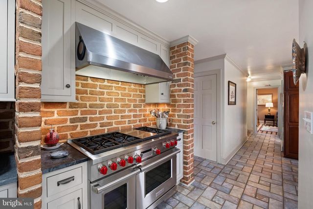 185 RIVERSIDE DR, Elkton, MD 21921