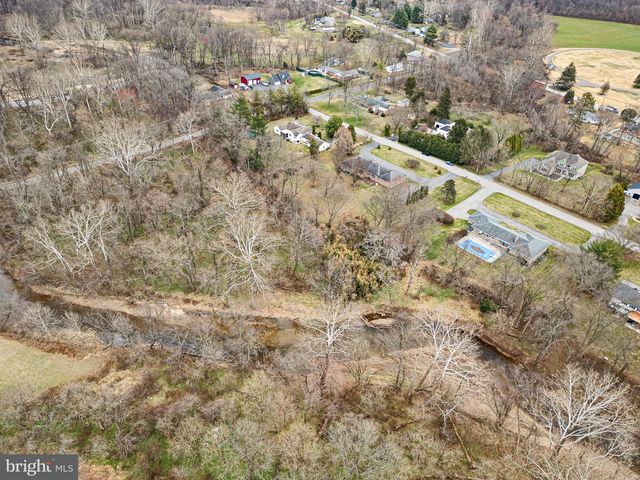 185 RIVERSIDE DR, Elkton, MD 21921