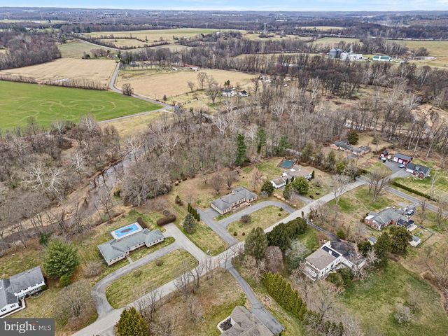 185 RIVERSIDE DR, Elkton, MD 21921