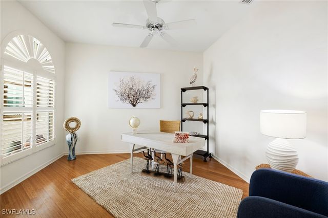 2153 Paget CIR, Naples, FL 34112