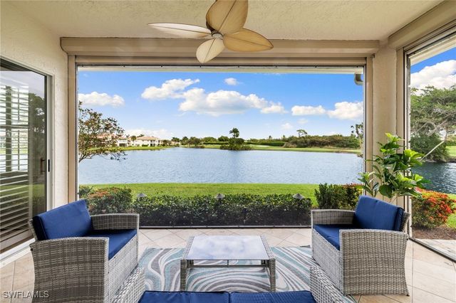 2153 Paget CIR, Naples, FL 34112