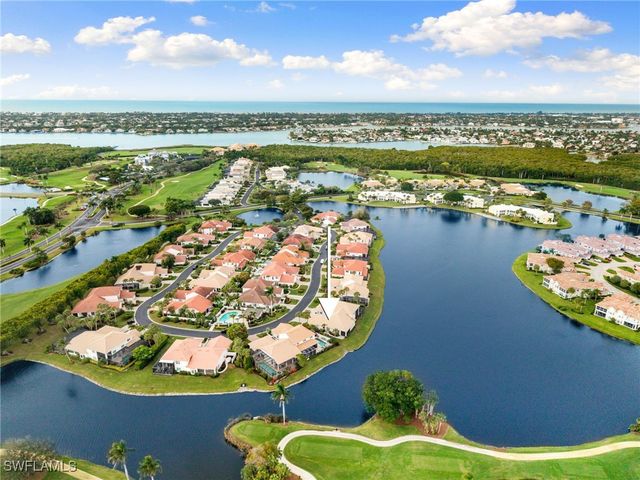 2153 Paget CIR, Naples, FL 34112