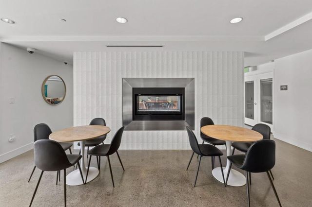 88 E San Fernando Street 1905, San Jose, CA 95113