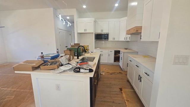 265 Ridge Road, Wellford, SC 29385