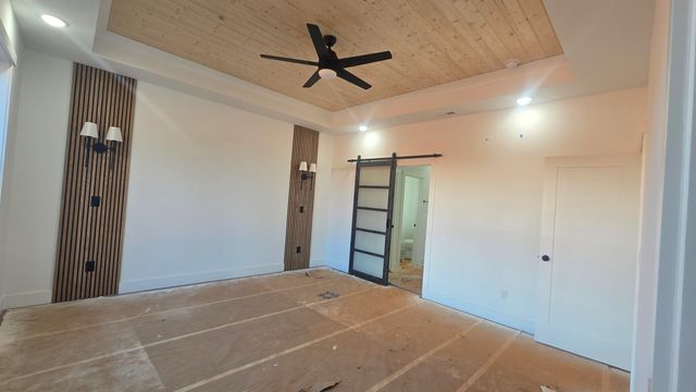 265 Ridge Road, Wellford, SC 29385