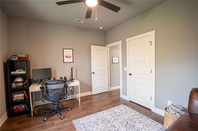 35 Witherby Drive, Bella Vista, AR 72714