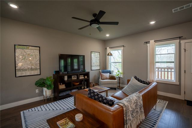 35 Witherby Drive, Bella Vista, AR 72714