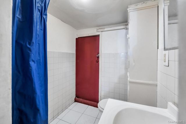 3113 12th Street, Astoria, NY 11106