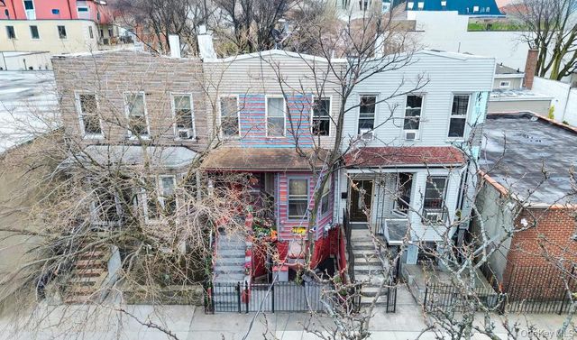 3113 12th Street, Astoria, NY 11106