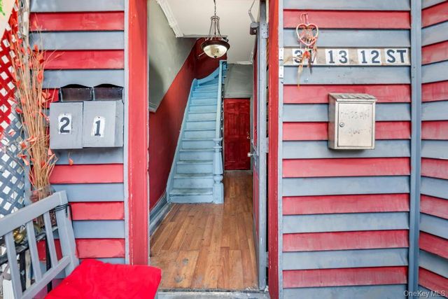 3113 12th Street, Astoria, NY 11106