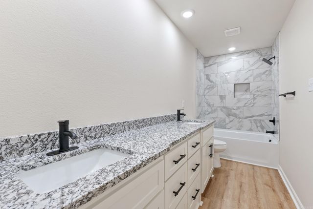 351 Markham St, Ward, AR 72176