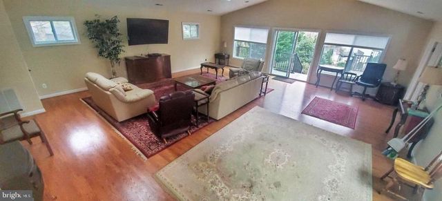 15408 SUNSET HARBOUR BLVD, Mineral, VA 23117