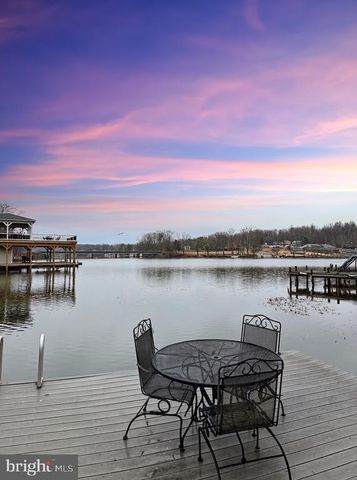 15408 SUNSET HARBOUR BLVD, Mineral, VA 23117