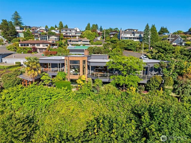 6801 36th Avenue NW, Seattle, WA 98117
