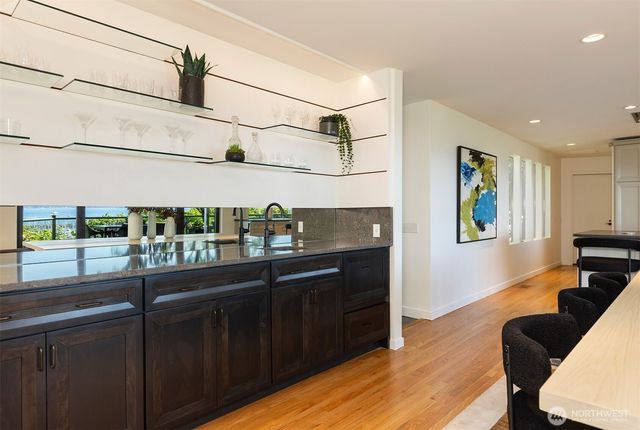 6801 36th Avenue NW, Seattle, WA 98117