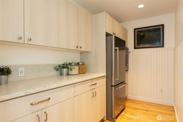 6801 36th Avenue NW, Seattle, WA 98117