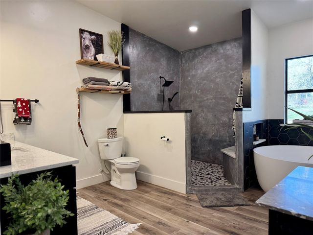 800 Private Road 1485, Hico, TX 76457