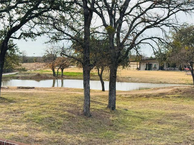 800 Private Road 1485, Hico, TX 76457