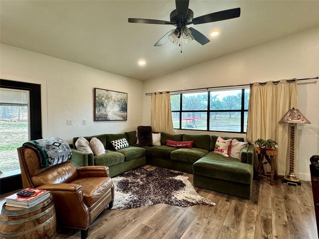 800 Private Road 1485, Hico, TX 76457