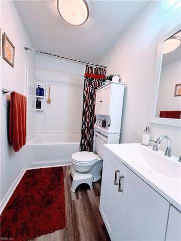 1232 White Birch LN, Virginia Beach, VA 23453