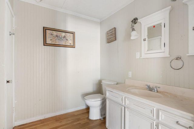 701 N Washington ST, La Grange, TX 78945