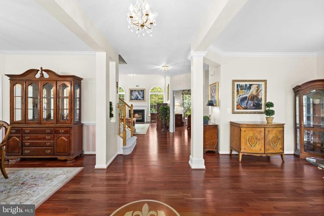 201 GENTLE BREEZE CIR, Fredericksburg, VA 22406