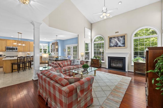 201 GENTLE BREEZE CIR, Fredericksburg, VA 22406