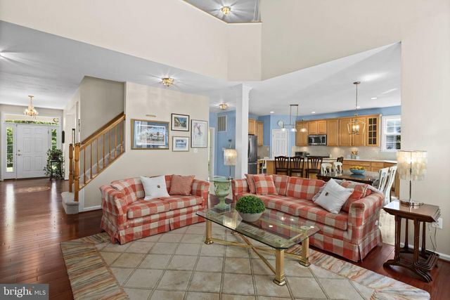 201 GENTLE BREEZE CIR, Fredericksburg, VA 22406