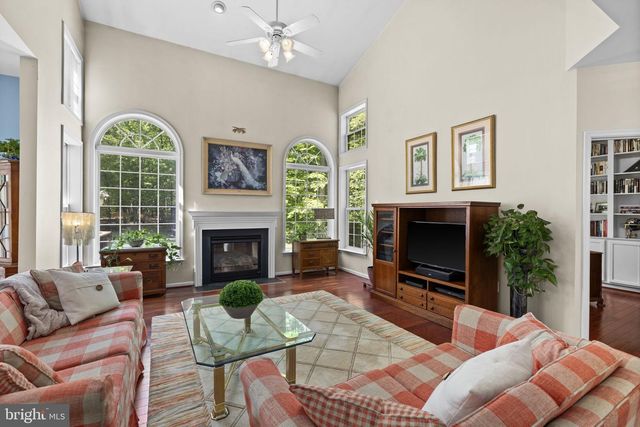 201 GENTLE BREEZE CIR, Fredericksburg, VA 22406