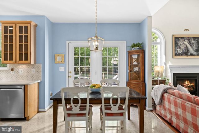 201 GENTLE BREEZE CIR, Fredericksburg, VA 22406