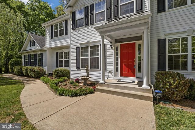 201 GENTLE BREEZE CIR, Fredericksburg, VA 22406