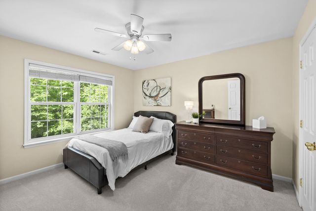 201 GENTLE BREEZE CIR, Fredericksburg, VA 22406