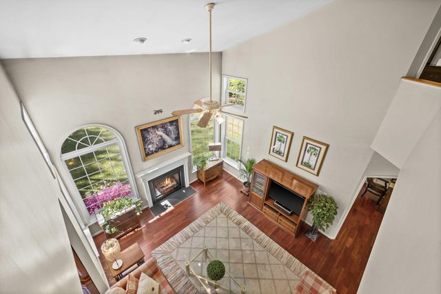 201 GENTLE BREEZE CIR, Fredericksburg, VA 22406