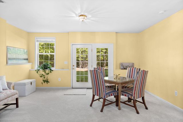 201 GENTLE BREEZE CIR, Fredericksburg, VA 22406