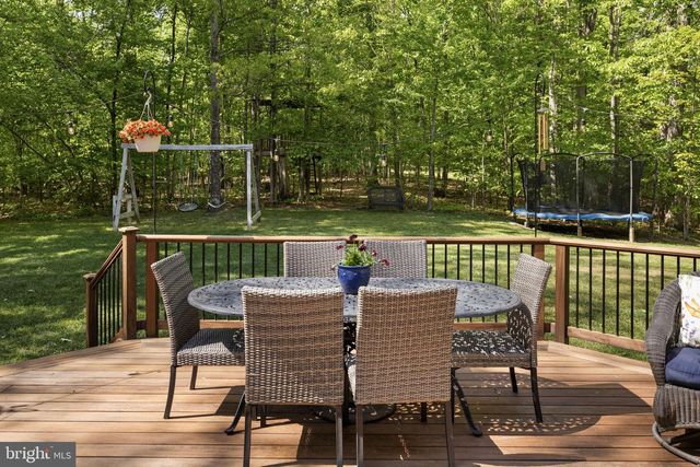 201 GENTLE BREEZE CIR, Fredericksburg, VA 22406