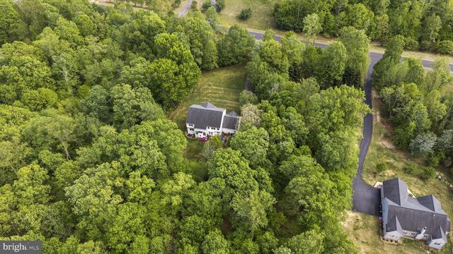 201 GENTLE BREEZE CIR, Fredericksburg, VA 22406