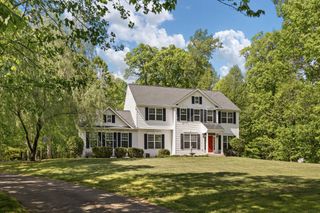 201 GENTLE BREEZE CIR, Fredericksburg, VA 22406