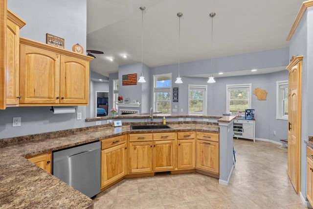 N7146 Pacific Ridge, Pardeeville, WI 53954