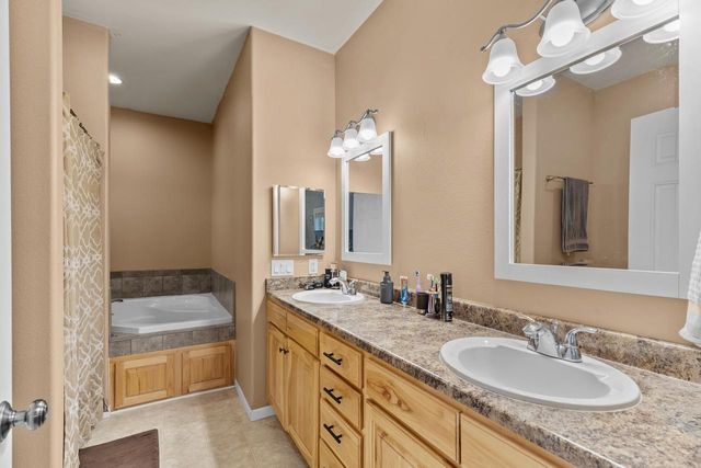 N7146 Pacific Ridge, Pardeeville, WI 53954